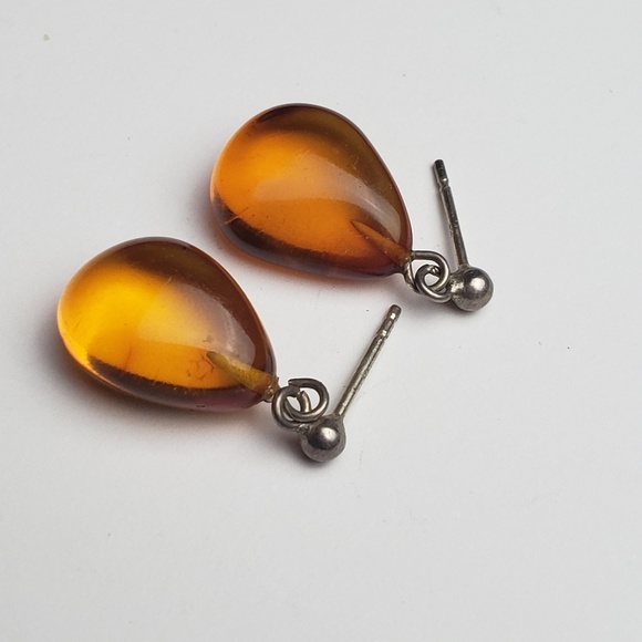 Orange Carnelian Teardrop Shape Gemstone Earrings - Picture 6 of 7